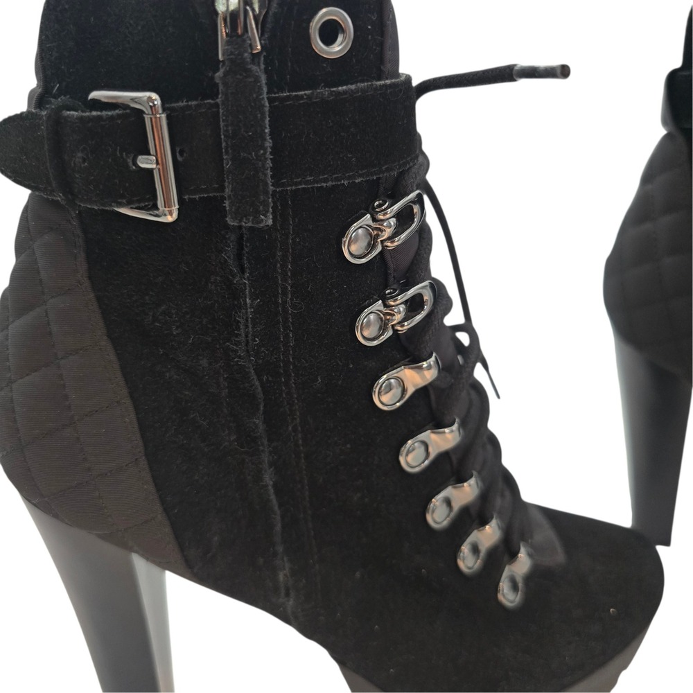 GUESS Black Quilted Lace Up‎ Women's Platform Ankle Boots Heeled Combat Size 7.5 - Picture 5 of 10